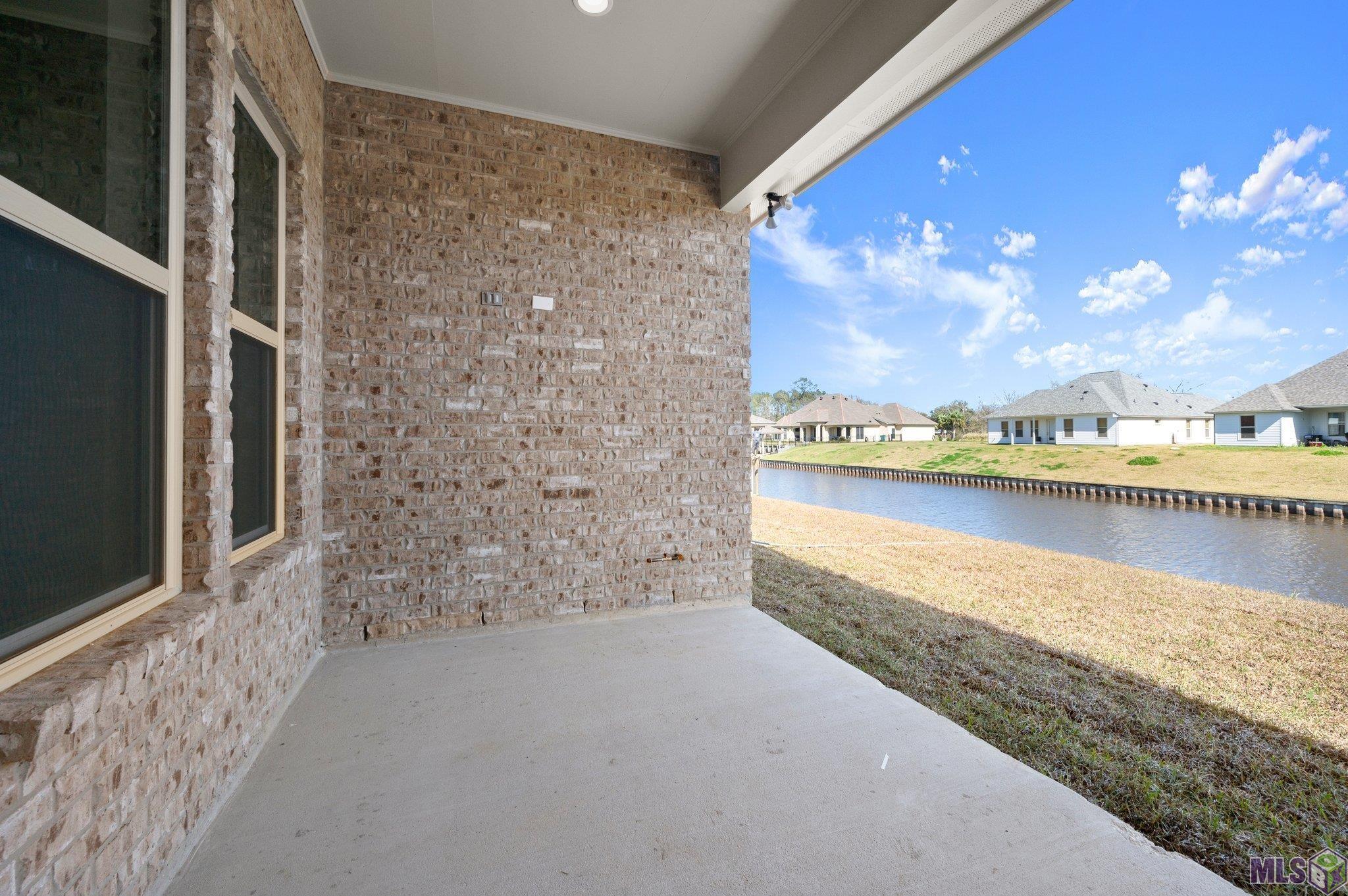 21494 Yellow Fin Drive Springfield, LA 70462 - Photo 30 of 33