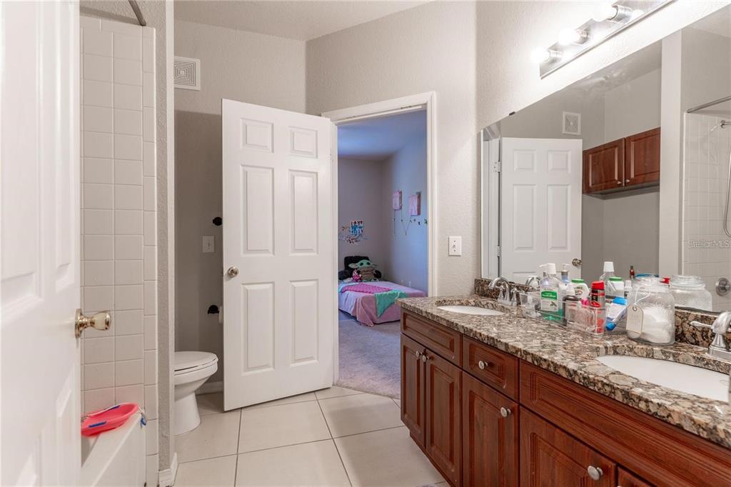 3583 Conroy Road, Unit 1135 Orlando, FL 32839 - Photo 31 of 36 Gallery Image 31