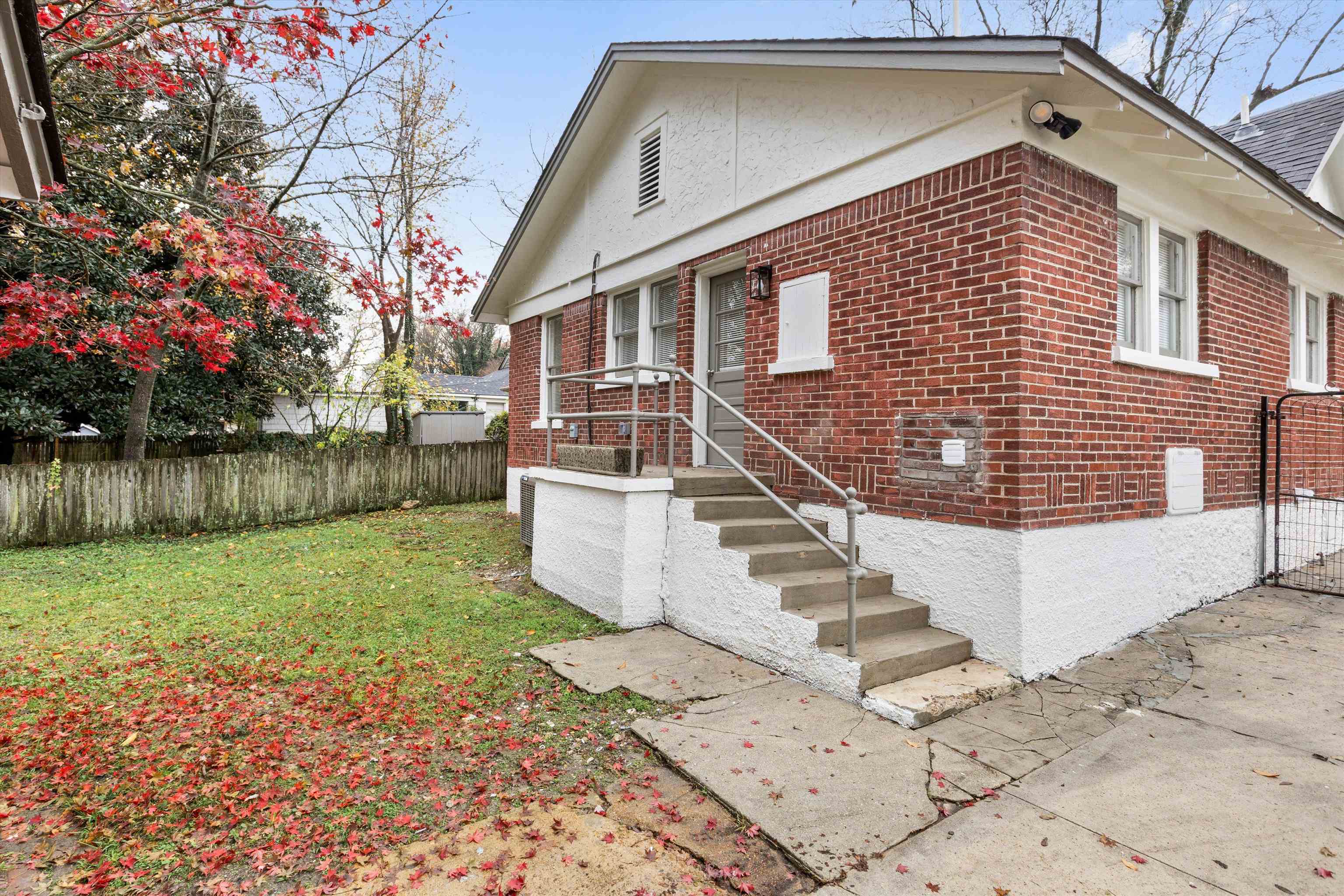 176 Plainview Street Memphis, TN 38111 - Photo 11 of 40
