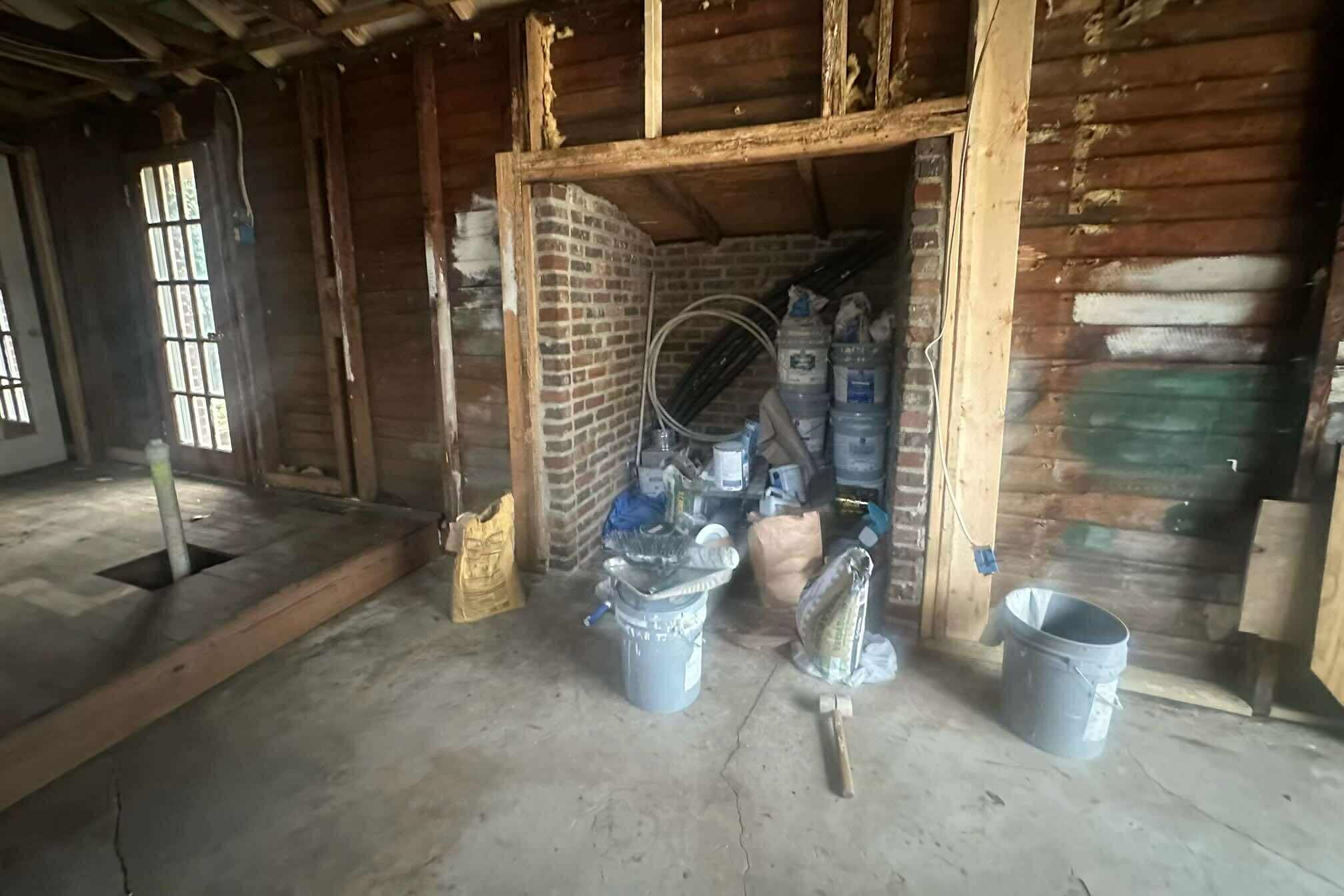 176 Plainview Street Memphis, TN 38111 - Photo 16 of 40 a close view of water heater room