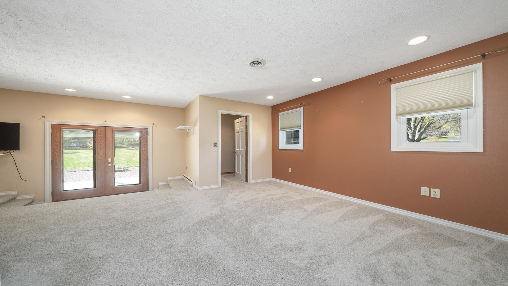 295 West Margaret Fuller Road Oregon, IL 61061 - Photo 17 of 45 Gallery Image 17