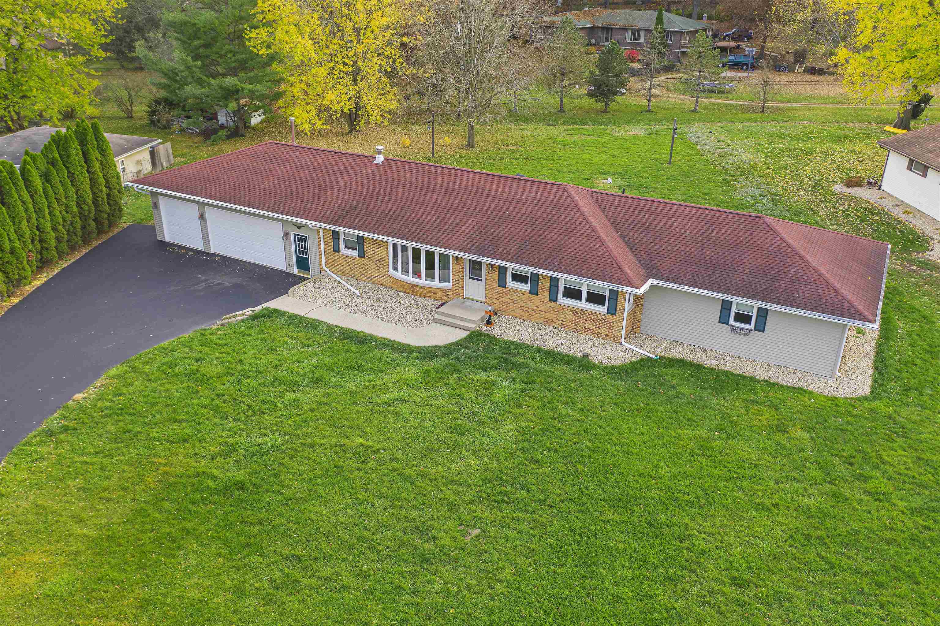 295 West Margaret Fuller Road Oregon, IL 61061 - Photo 3 of 45 Gallery Image 3