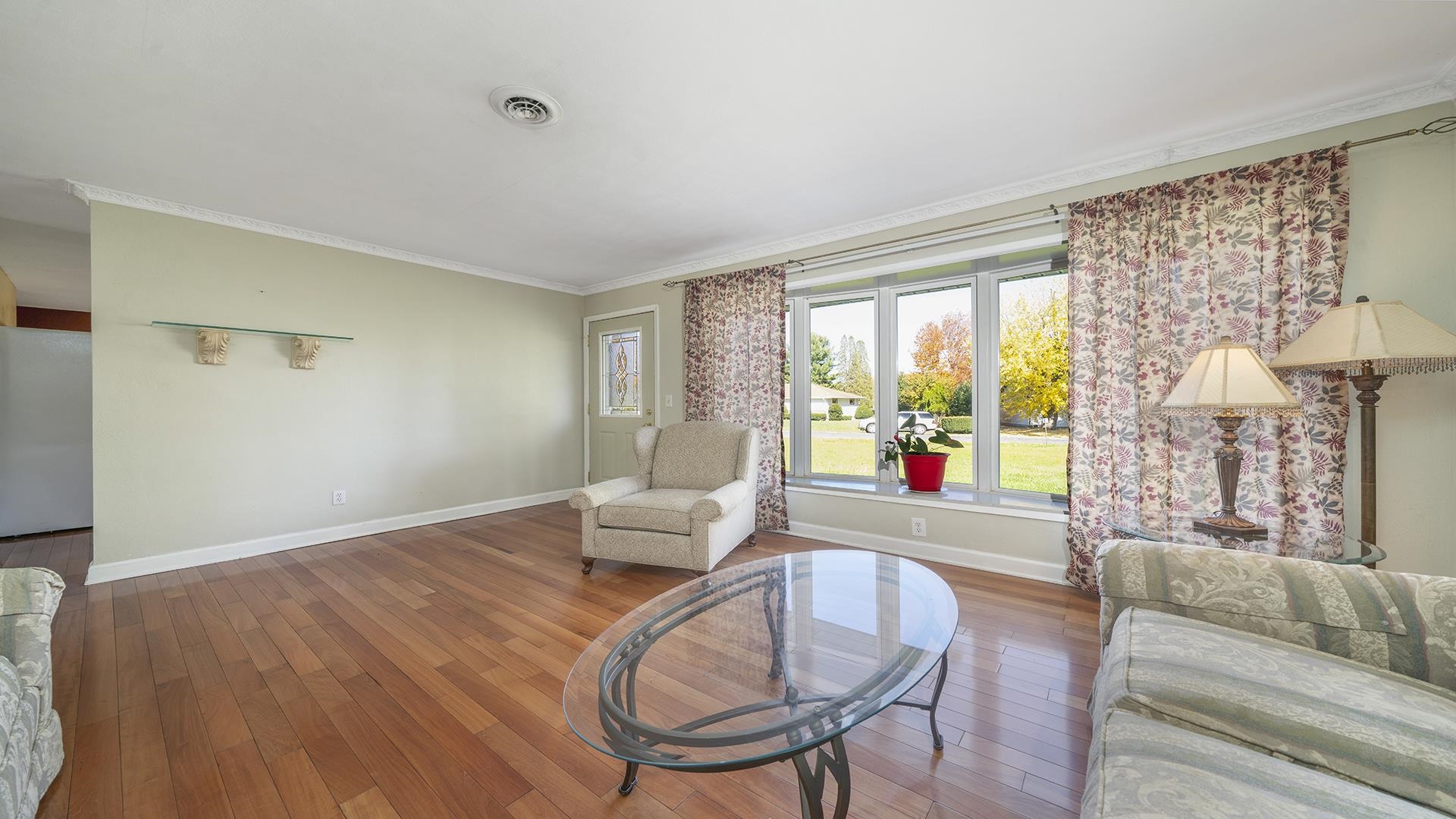 295 West Margaret Fuller Road Oregon, IL 61061 - Photo 8 of 45 Gallery Image 8