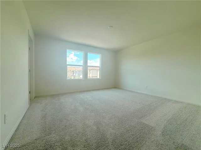 $2,500 | 6616 Bowery Street, Las Vegas, NV 89148