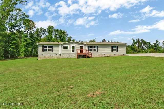 $757,900 | 1638 Ryan Road, Crossville, TN 38571