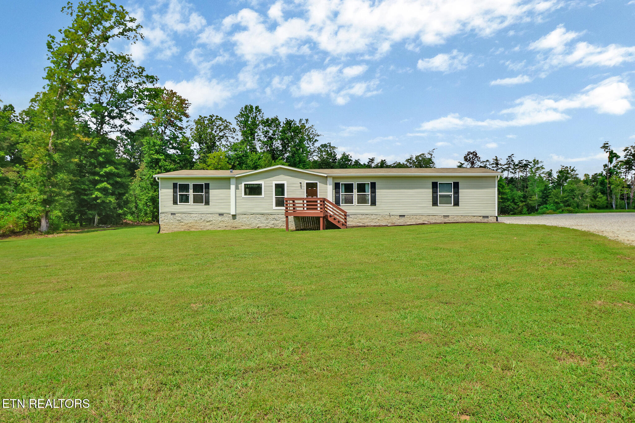 1638 Ryan Road Crossville, TN 38571 - Photo 12 of 48 if1a0497-if1a0501