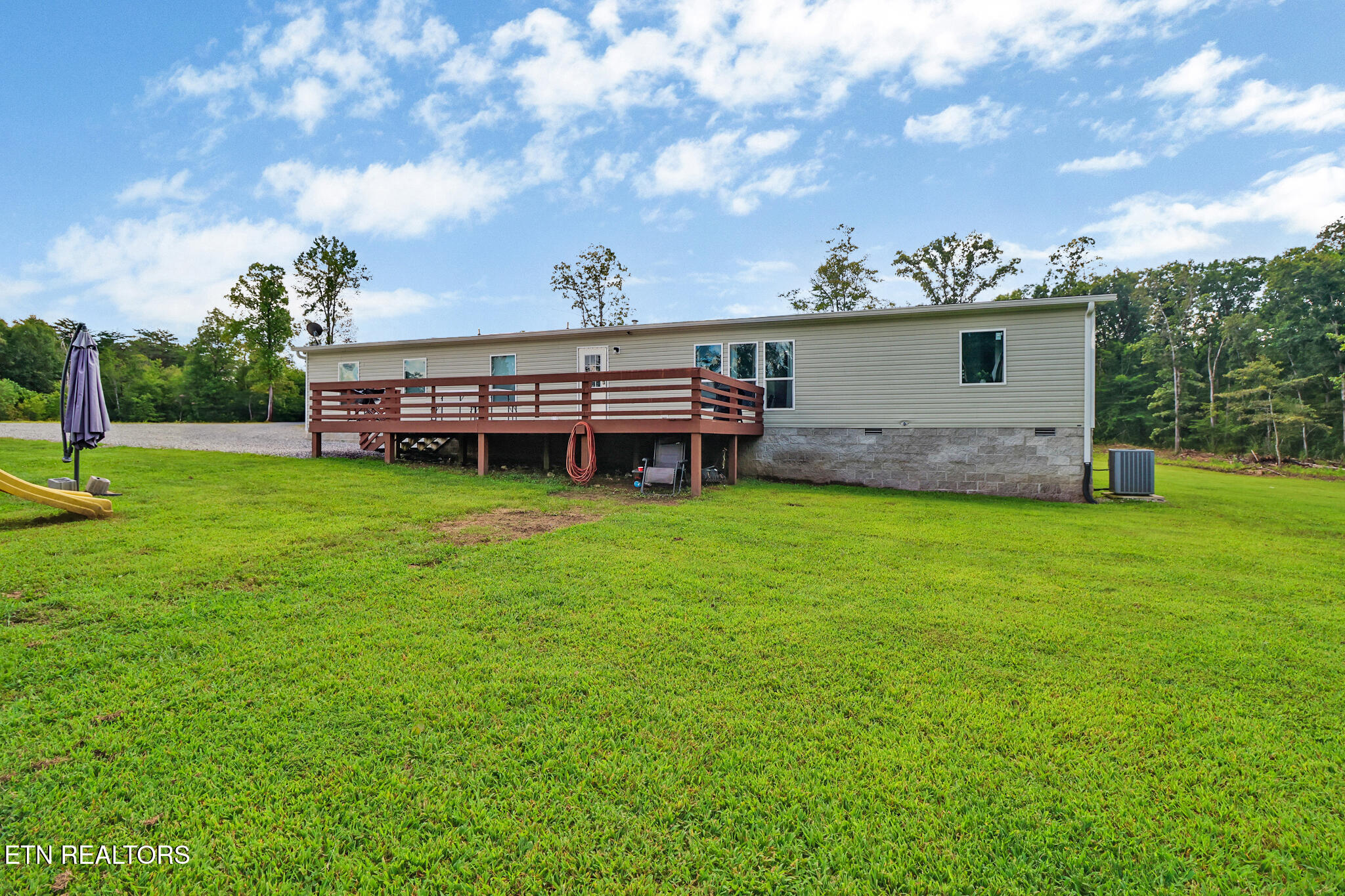 1638 Ryan Road Crossville, TN 38571 - Photo 4 of 48 if1a0512-if1a0516