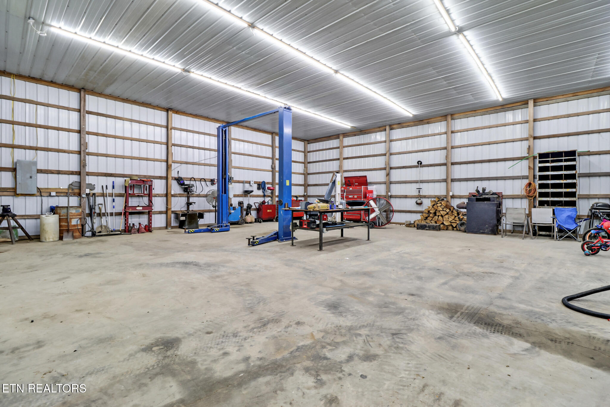 1638 Ryan Road Crossville, TN 38571 - Photo 44 of 48 if1a0687-if1a0691