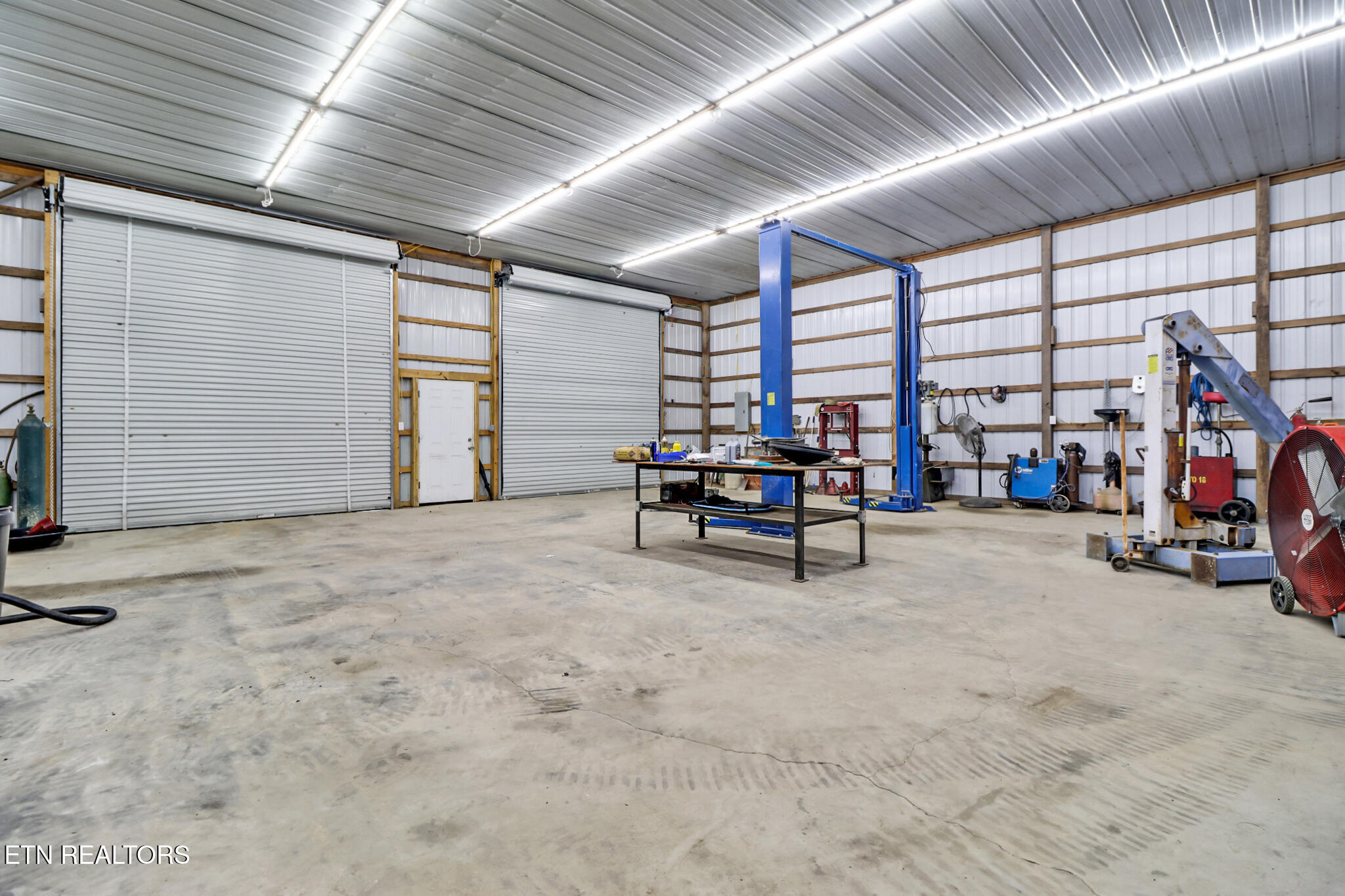 1638 Ryan Road Crossville, TN 38571 - Photo 45 of 48 if1a0692-if1a0696