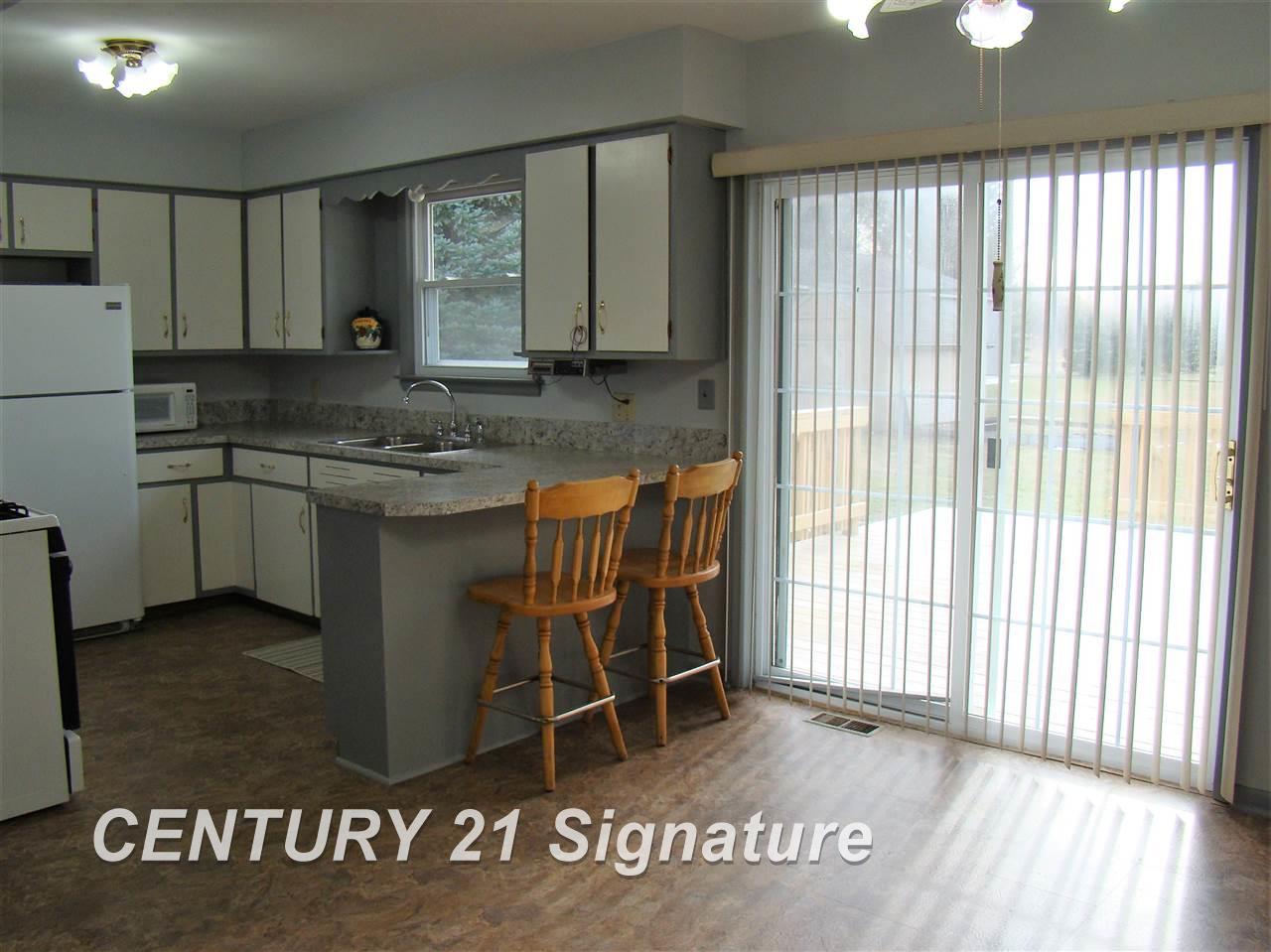 6379 North Michigan Road Saginaw, MI 48604 - Photo 8 of 16 Gallery Image 8