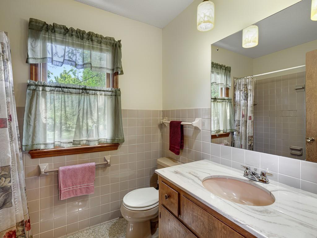 806 Myrtle Street Hudson, WI 54016 - Photo 11 of 15
