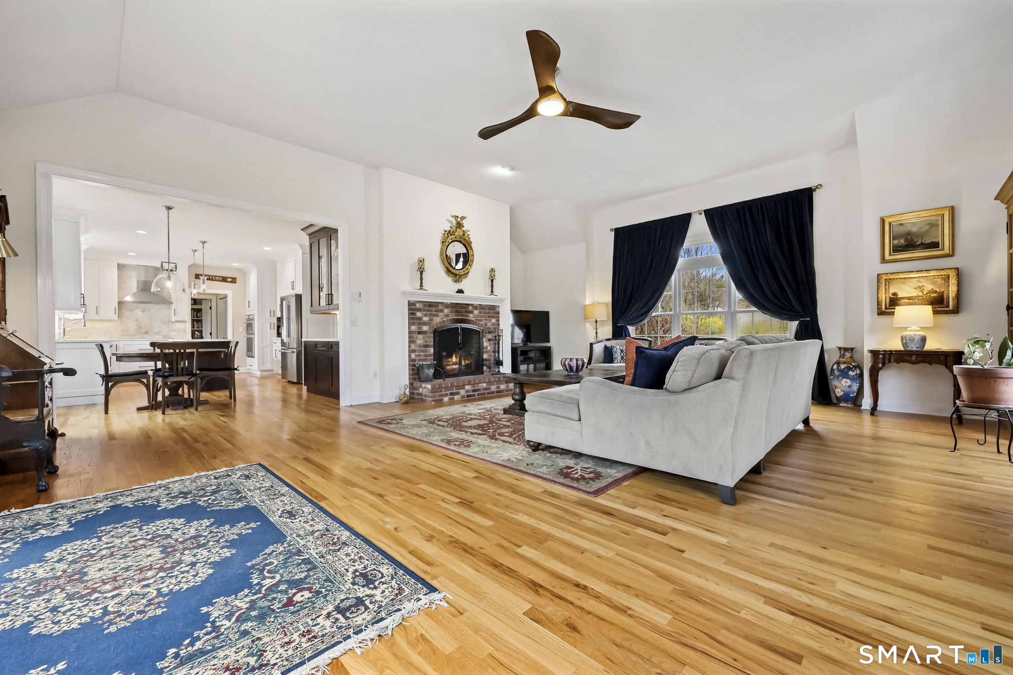 52 Butterfield Road Newtown, CT 06470 - Photo 17 of 40