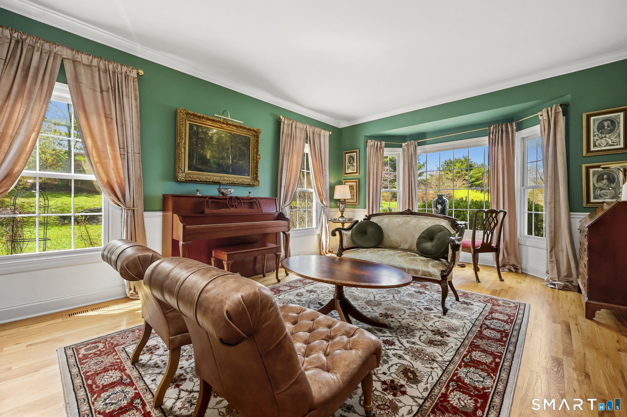 52 Butterfield Road Newtown, CT 06470 - Photo 5 of 40