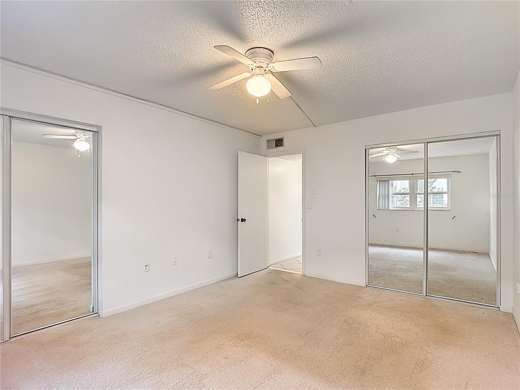 831 Maple Court, Unit 109 Dunedin, FL 34698 - Photo 8 of 14