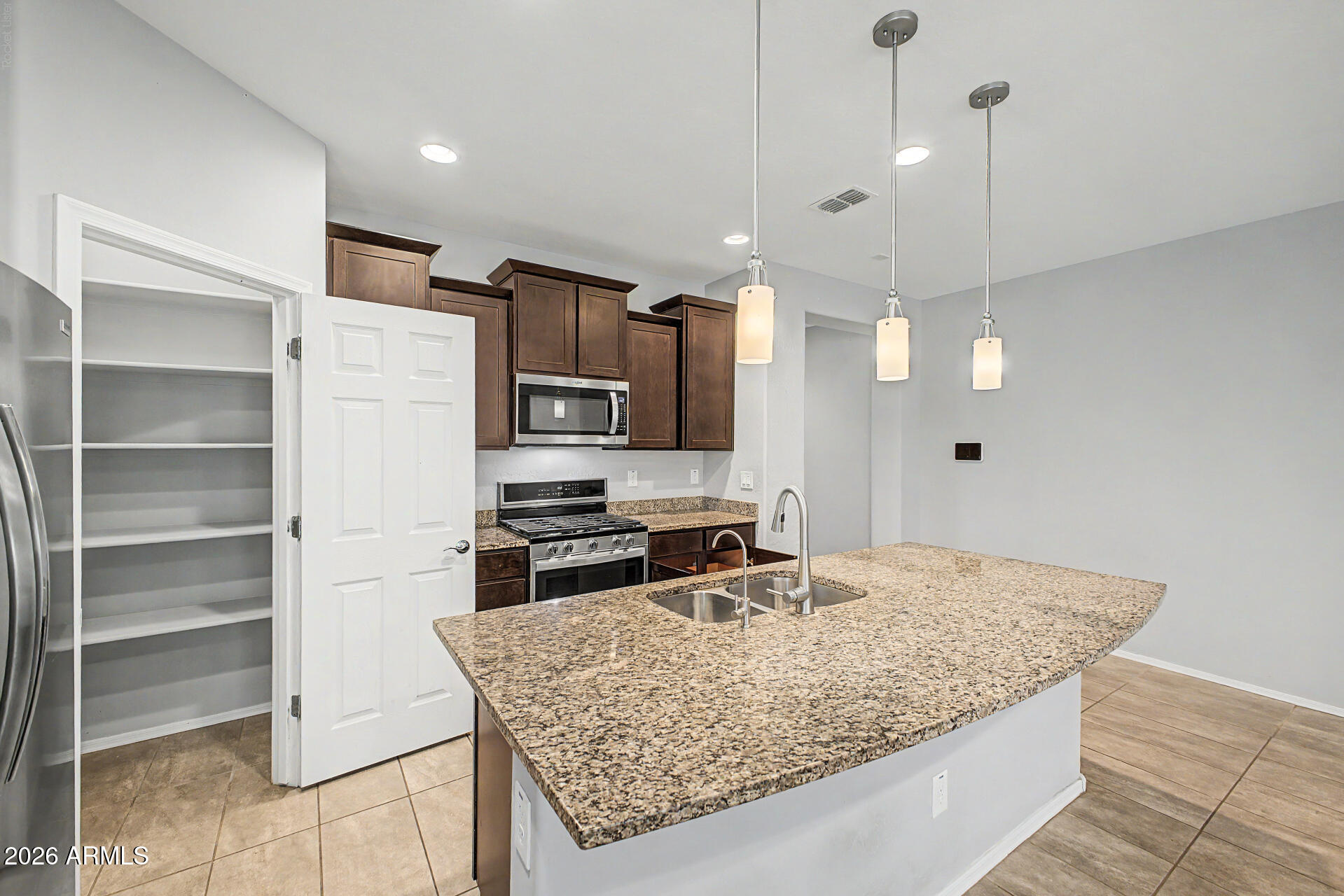 17486 West Red Bird Road Surprise, AZ 85387 - Photo 12 of 57 18 - Red Bird