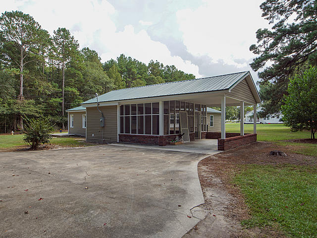 423 Rigby Street Reevesville, SC 29471 - Photo 34 of 35 39