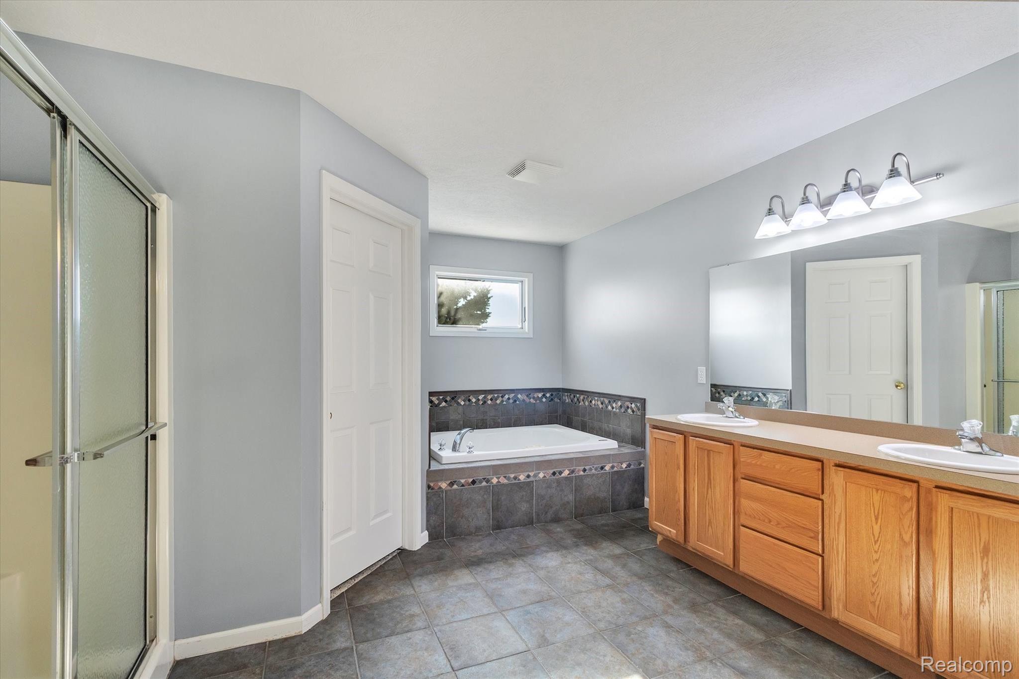 4511 Bull Run Road Gregory, MI 48137 - Photo 19 of 46 20-4511-Bull-Run-WindowStill-Real-Estate-Photography-20.jpg