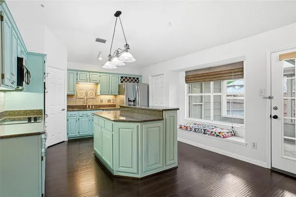 $2,400 | 6732 Mantissa Drive, Plano, TX 75023