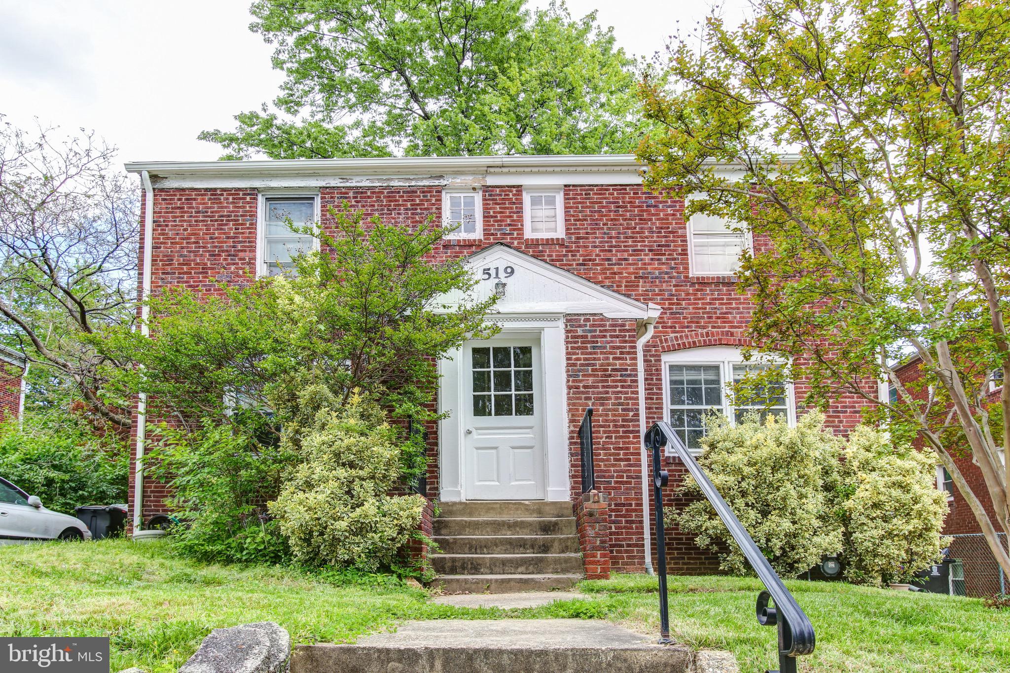 519 South Courthouse Road Arlington, VA 22204 - Photo 1 of 11 Gallery Image 1
