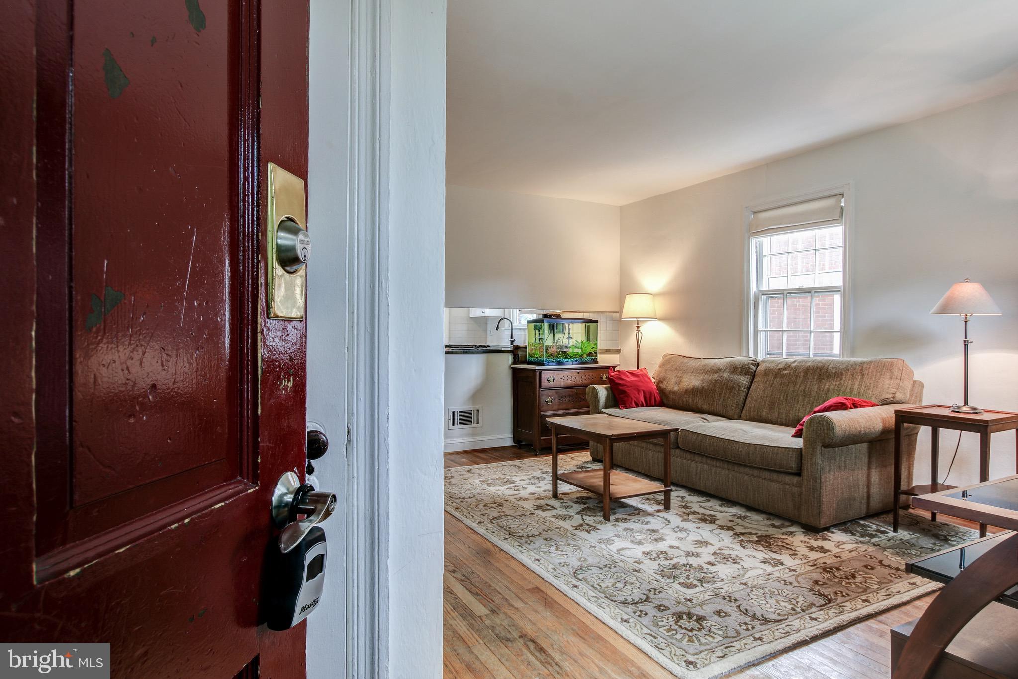 519 South Courthouse Road Arlington, VA 22204 - Photo 2 of 11 Gallery Image 2