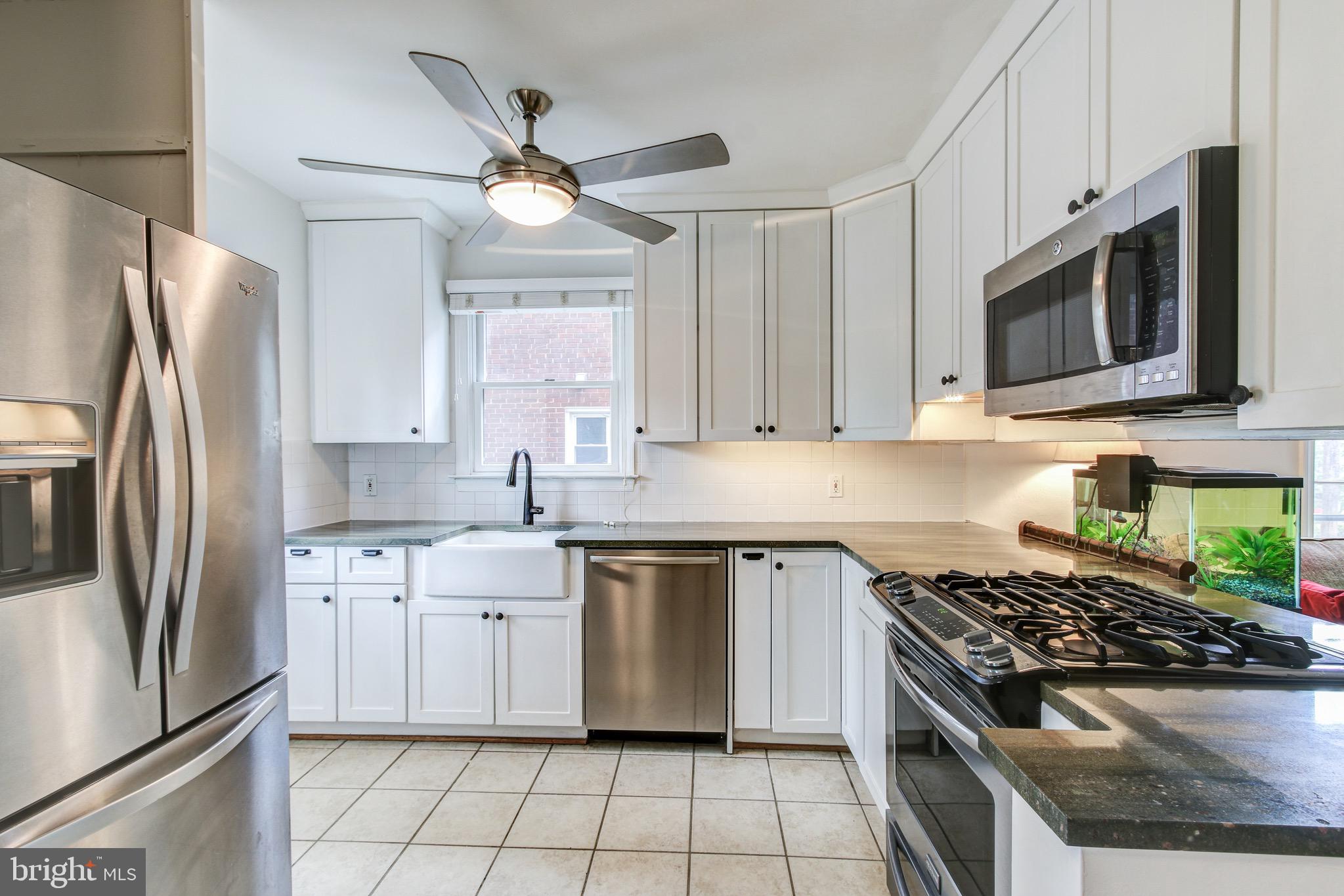 519 South Courthouse Road Arlington, VA 22204 - Photo 6 of 11 Gallery Image 6