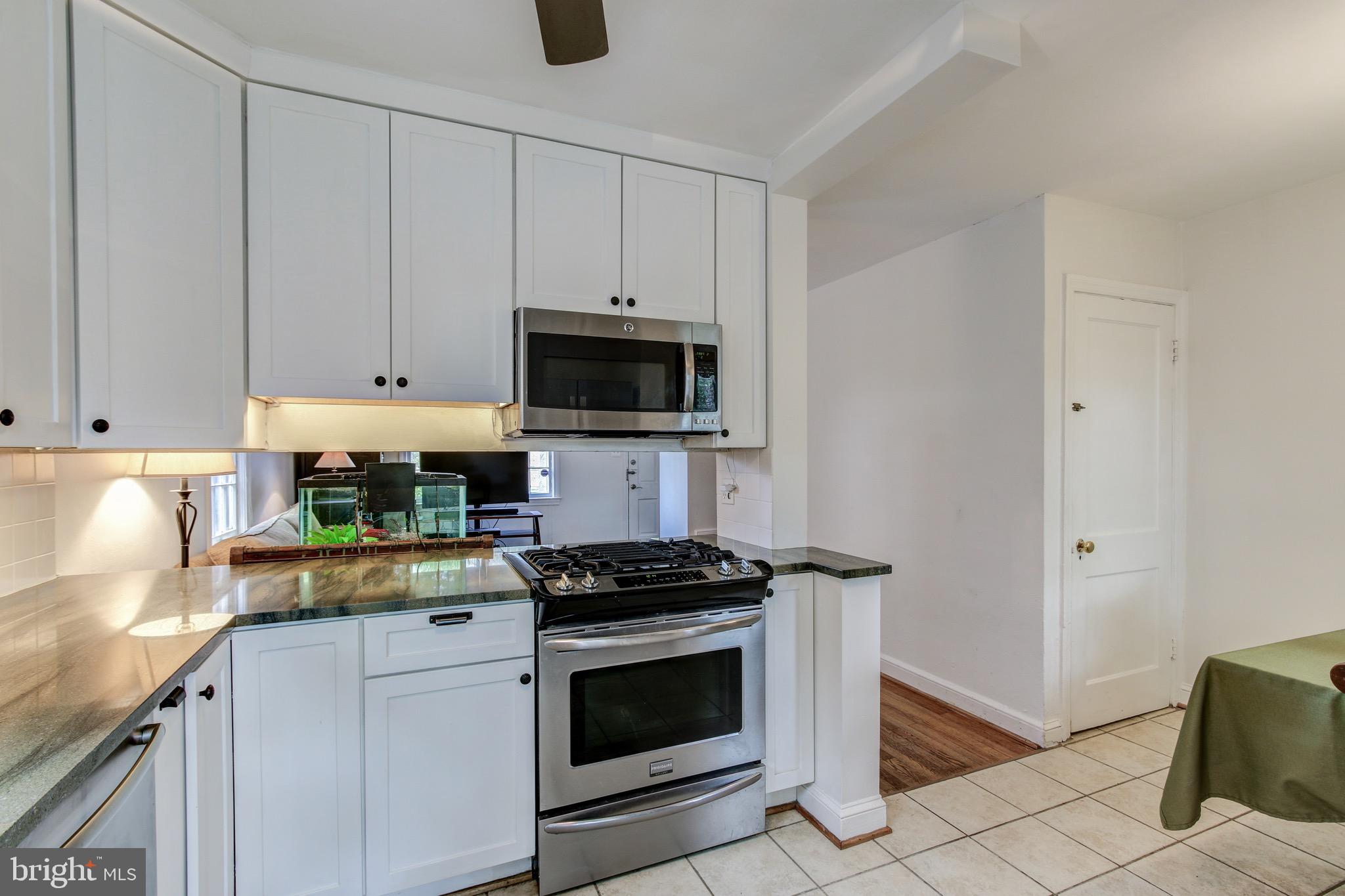 519 South Courthouse Road Arlington, VA 22204 - Photo 8 of 11 Gallery Image 8