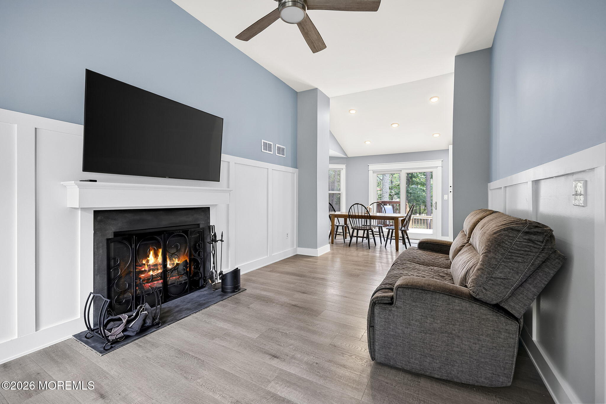 1431 Reed Road Cream Ridge, NJ 08514 - Photo 20 of 47 Living Room