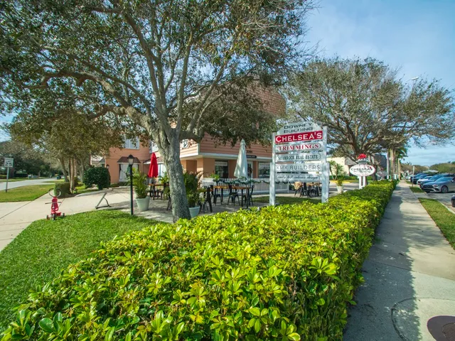 $2,195 | 854 Bougainvillea Lane, Unit 3, Vero Beach, FL 32963