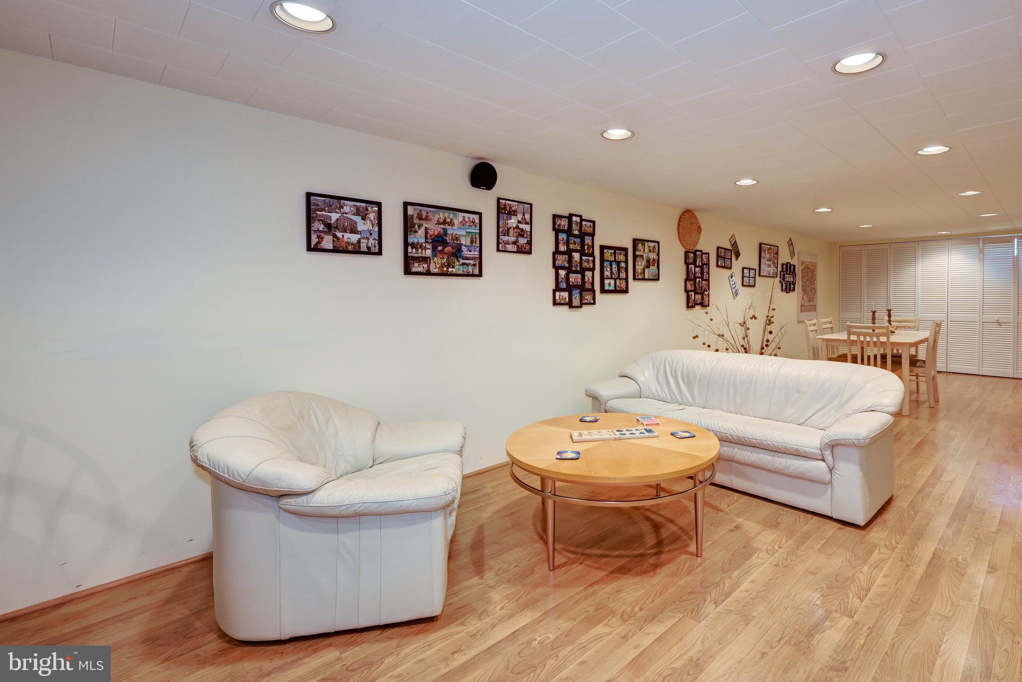 708 Linfield Avenue Delran, NJ 08075 - Photo 34 of 54 Gallery Image 34