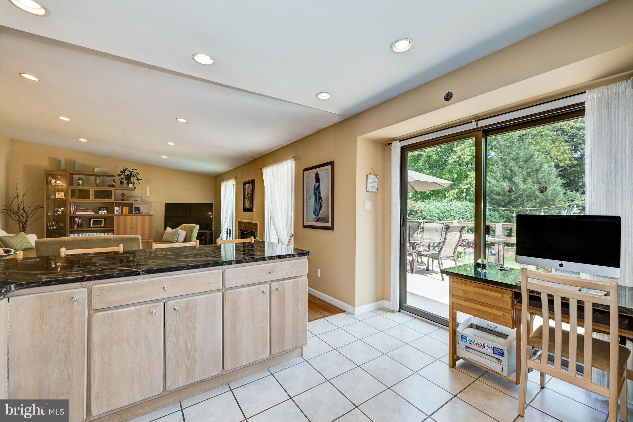 708 Linfield Avenue Delran, NJ 08075 - Photo 6 of 54 Gallery Image 6