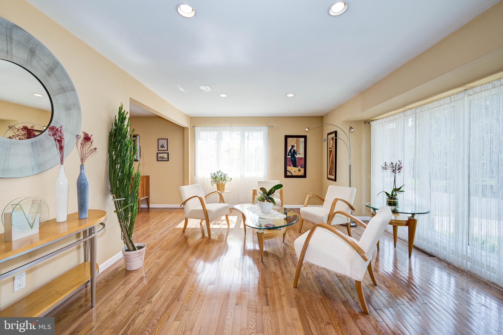 708 Linfield Avenue Delran, NJ 08075 - Photo 8 of 54 Gallery Image 8