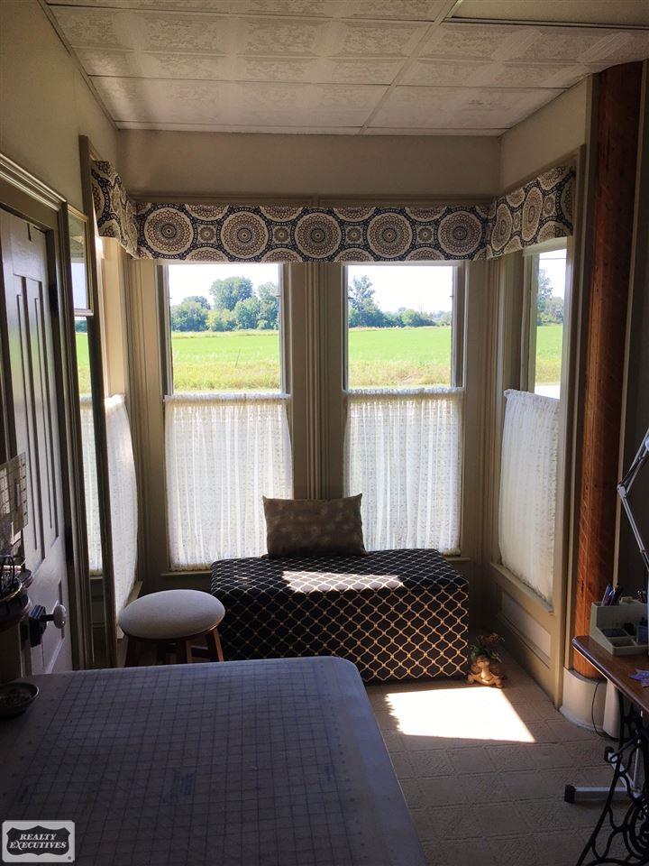 22100 Armada Ridge Road Armada, MI 48005 - Photo 14 of 43 31327048-13.JPG