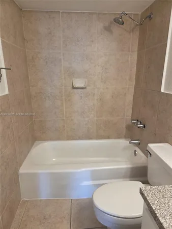 $1,750 | 1800 Sans Souci Boulevard, Unit 217, North Miami, FL 33181