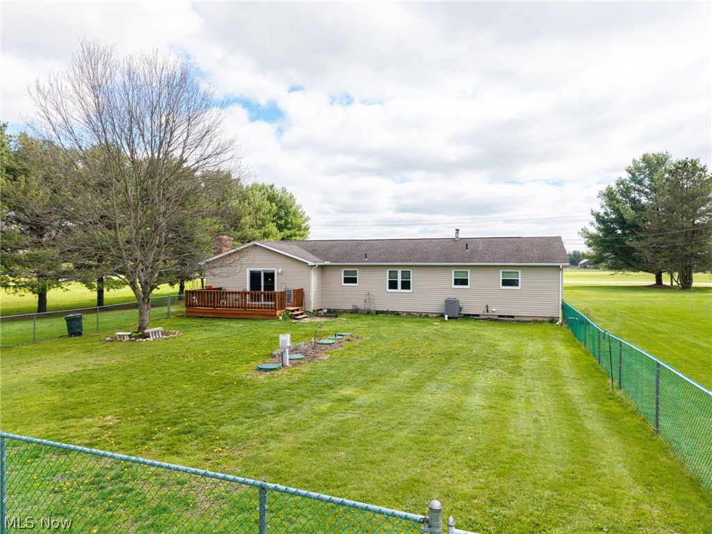 9810 Daniels Road Seville, OH 44273 - Photo 5 of 36