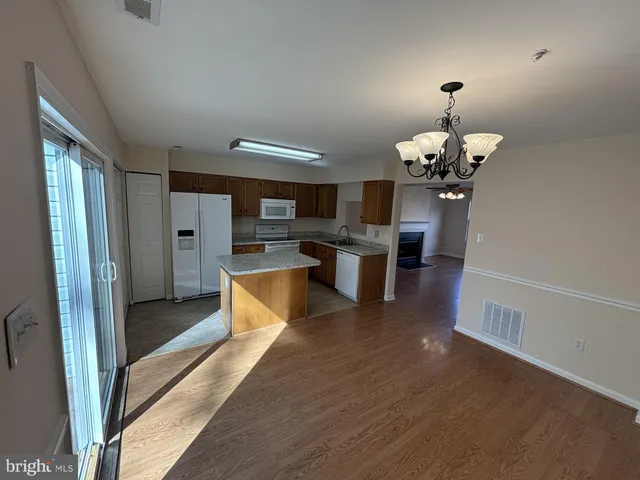 $1,900 | 207 Old Oak Place, Thurmont, MD 21788