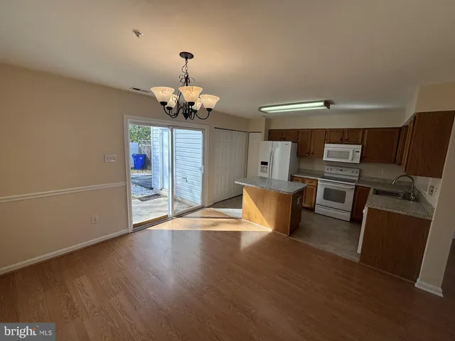 $1,900 | 207 Old Oak Place, Thurmont, MD 21788