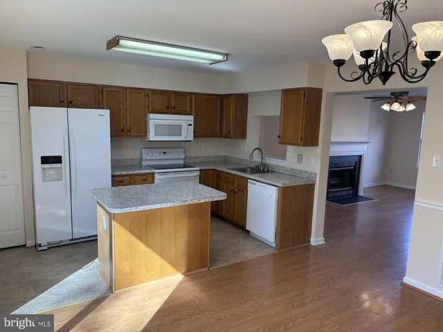 $1,900 | 207 Old Oak Place, Thurmont, MD 21788