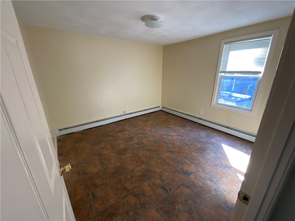 6 Pilgrim Avenue Coventry, RI 02816 - Photo 21 of 36
