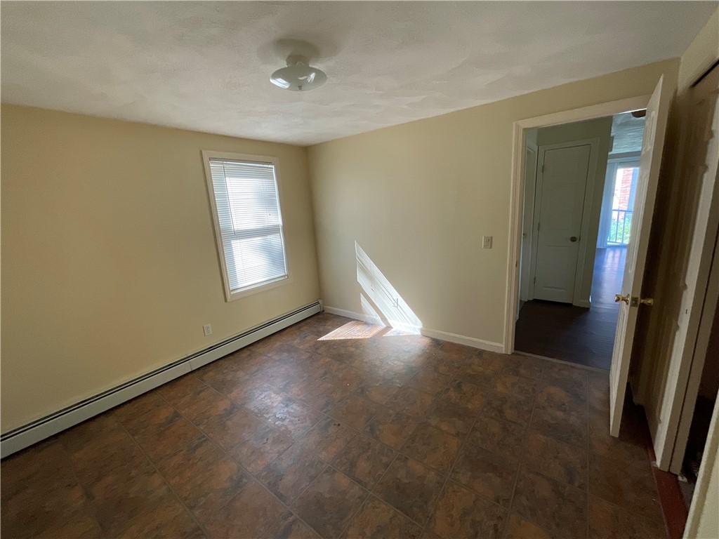 6 Pilgrim Avenue Coventry, RI 02816 - Photo 22 of 36