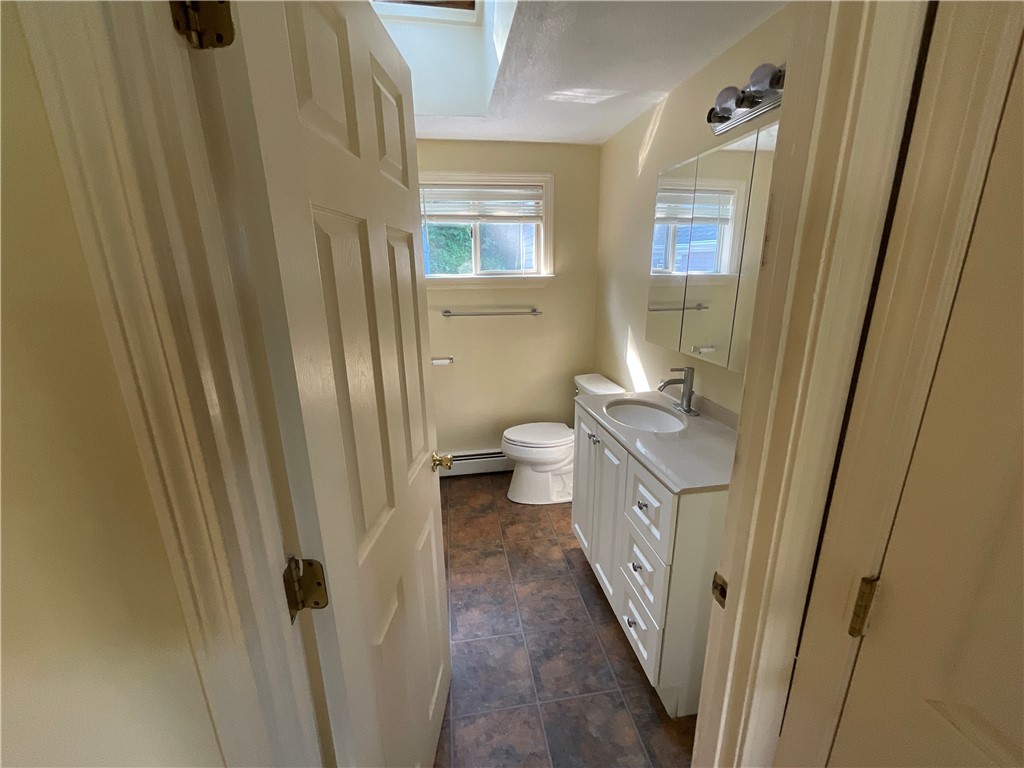 6 Pilgrim Avenue Coventry, RI 02816 - Photo 23 of 36