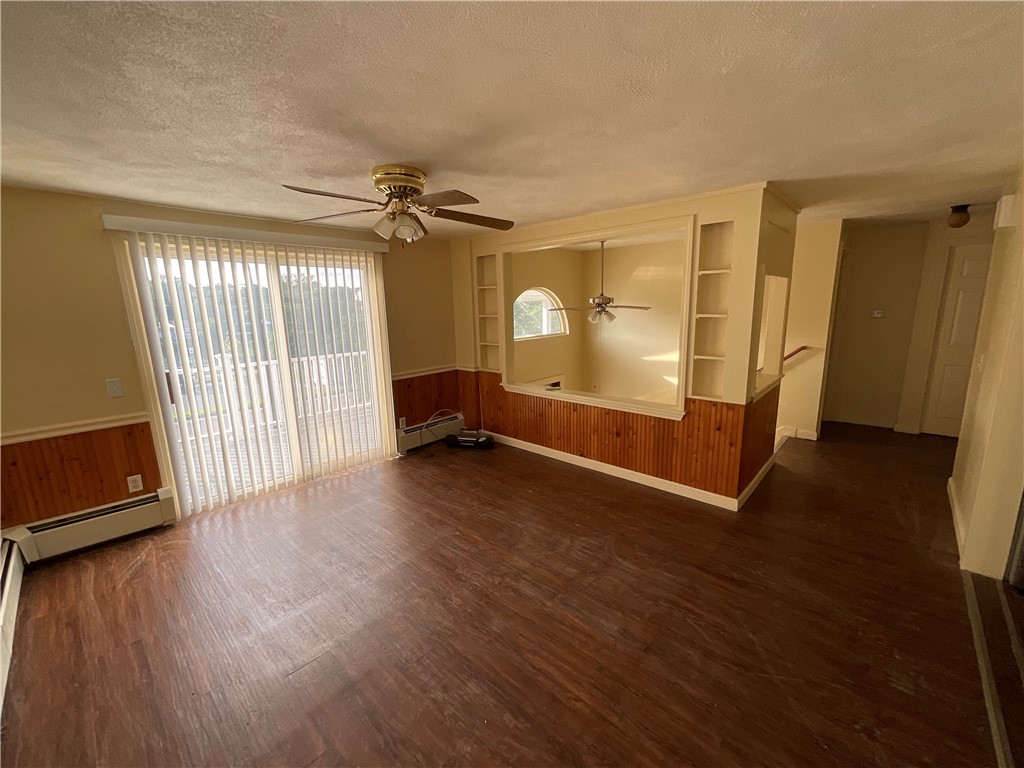 6 Pilgrim Avenue Coventry, RI 02816 - Photo 8 of 36