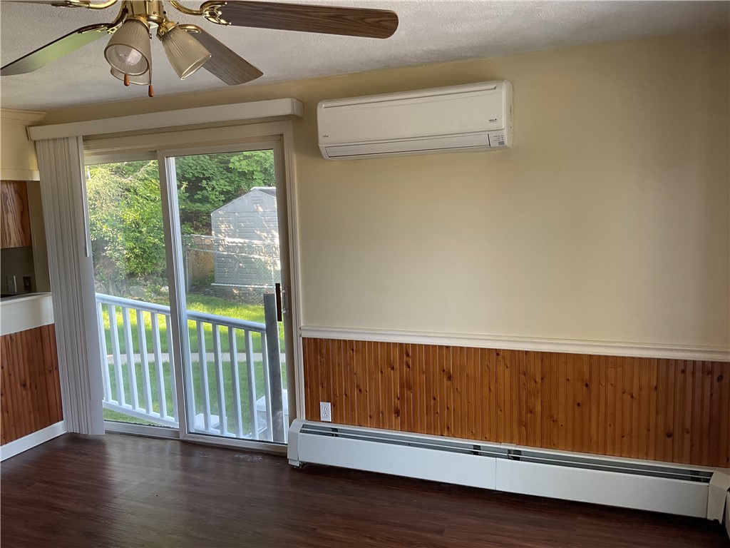 6 Pilgrim Avenue Coventry, RI 02816 - Photo 9 of 36