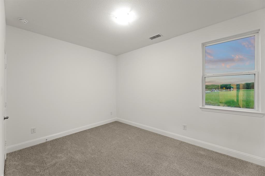 2223 River Bend Road Royse City, TX 75189 - Photo 11 of 39 10. 2223 Riverbend - Bed 2