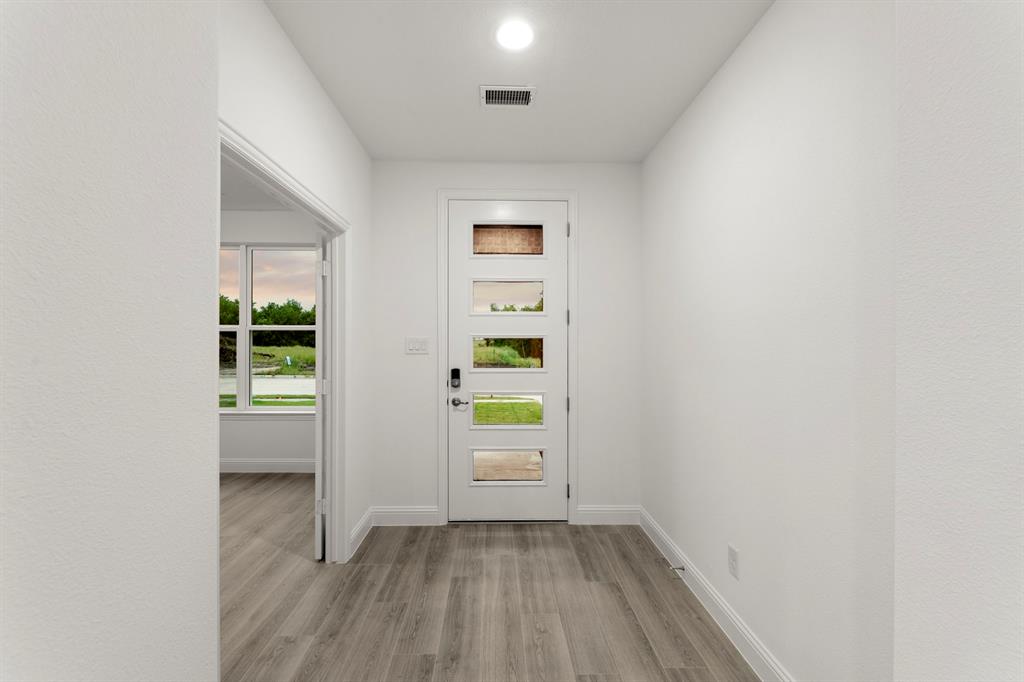 2223 River Bend Road Royse City, TX 75189 - Photo 24 of 39 03. 2223 Riverbend - Entry