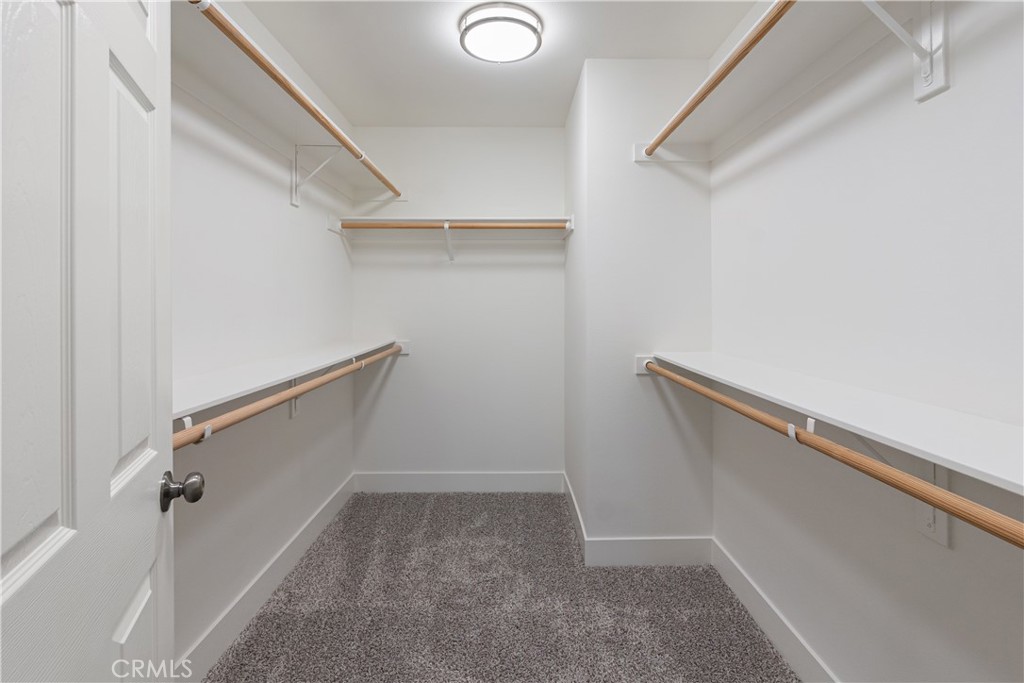 6018 William Street Riverside, CA 92504 - Photo 22 of 59 a view of closet