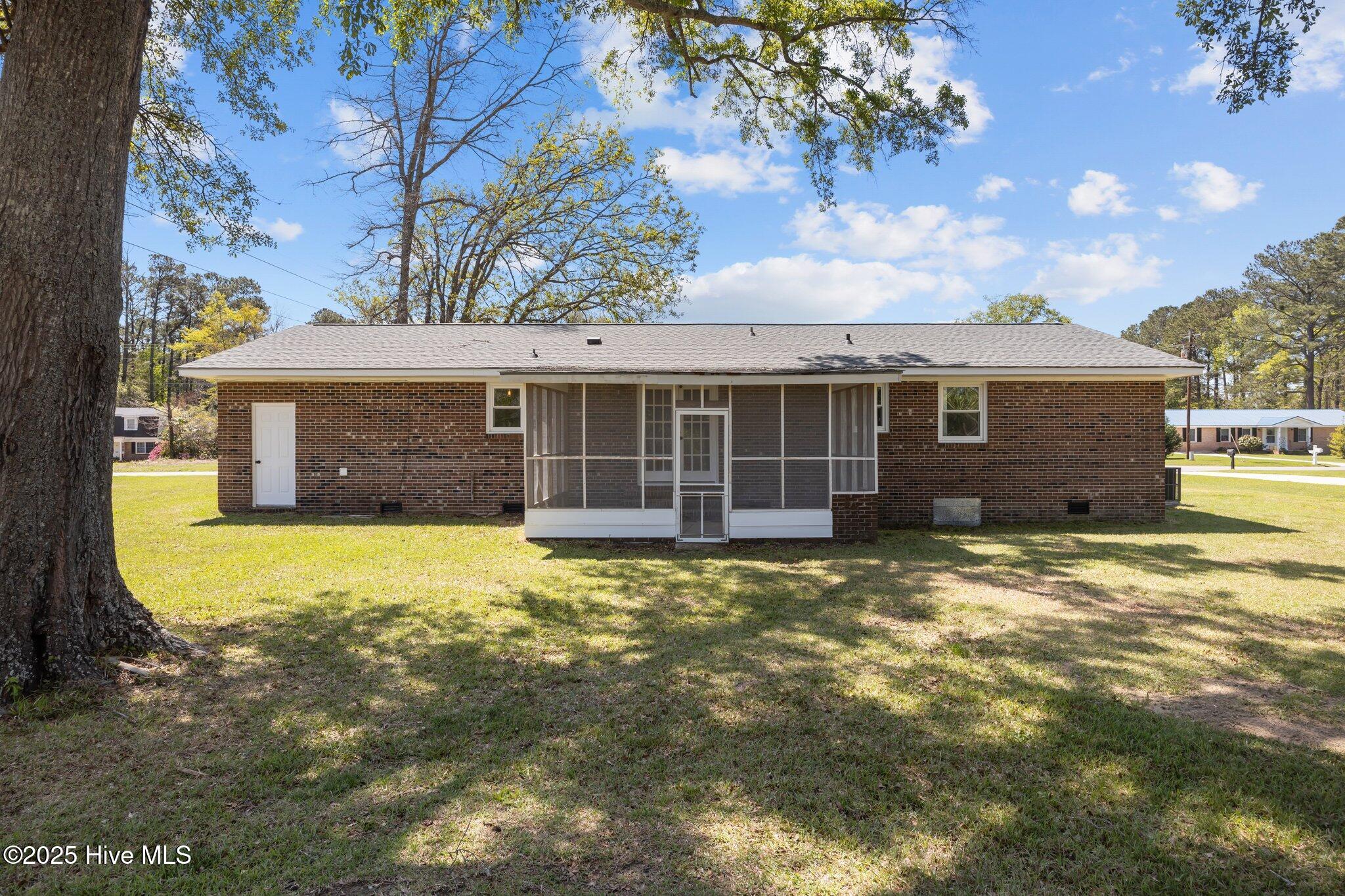 21 Edith Drive Jacksonville, NC 28540 - Photo 29 of 36 33-web-or-mls-21 Edith Dr. - Jacksonvill