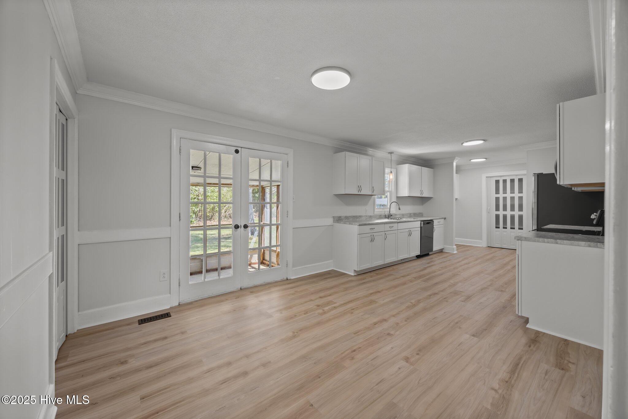 21 Edith Drive Jacksonville, NC 28540 - Photo 8 of 36 8-web-or-mls-21 Edith Dr. - Jacksonville