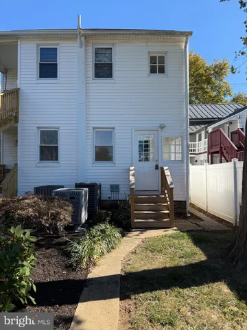 $2,000 | 234 1/2 East Main Street, Westminster, MD 21157