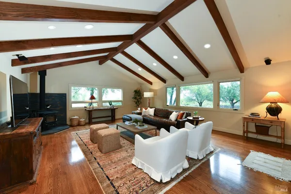 $2,995,000 | 2120 Grove Street, Sonoma, CA 95476