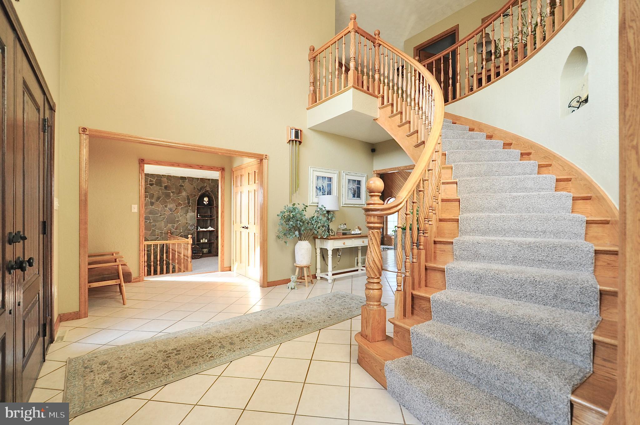 13370 South Eagle Valley Road Tyrone, PA 16686 - Photo 20 of 43 a view of entryway and hall